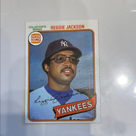 Topps Yankees Trading Card - Blue and Red of Reggie Jackson buger king mint con - Picture 1 of 3